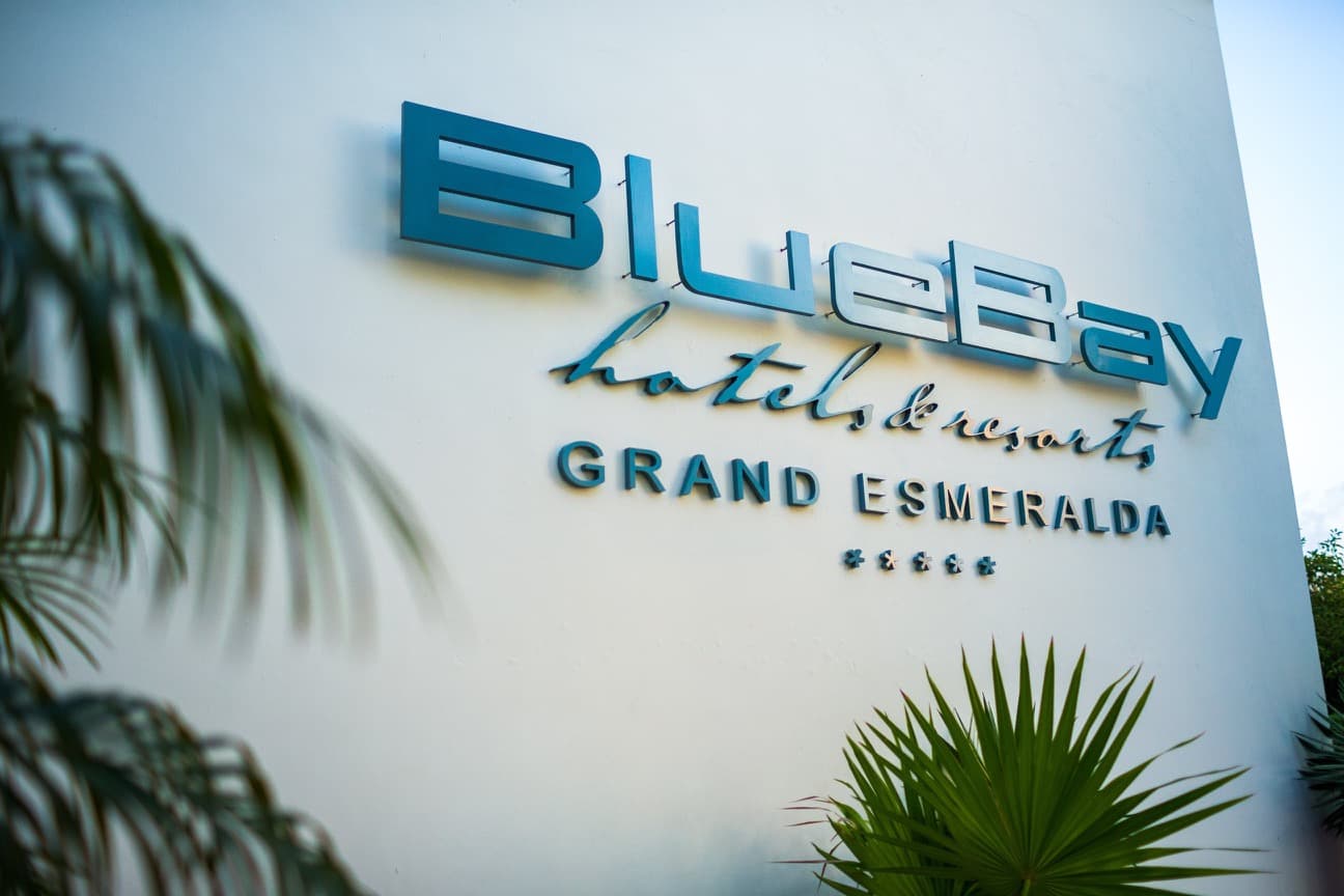 BlueBay Grand Esmeralda — foto 1 de 5