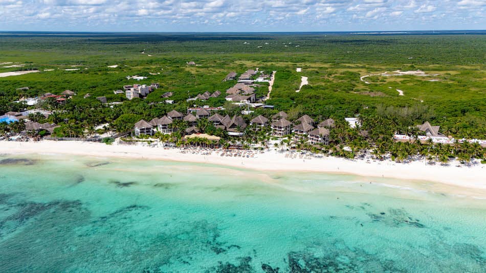 Mia Beach Club Tulum — foto 1 de 5