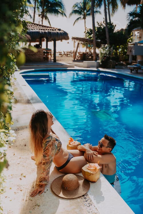 Petit Lafitte Beachfront Hotel — foto 1